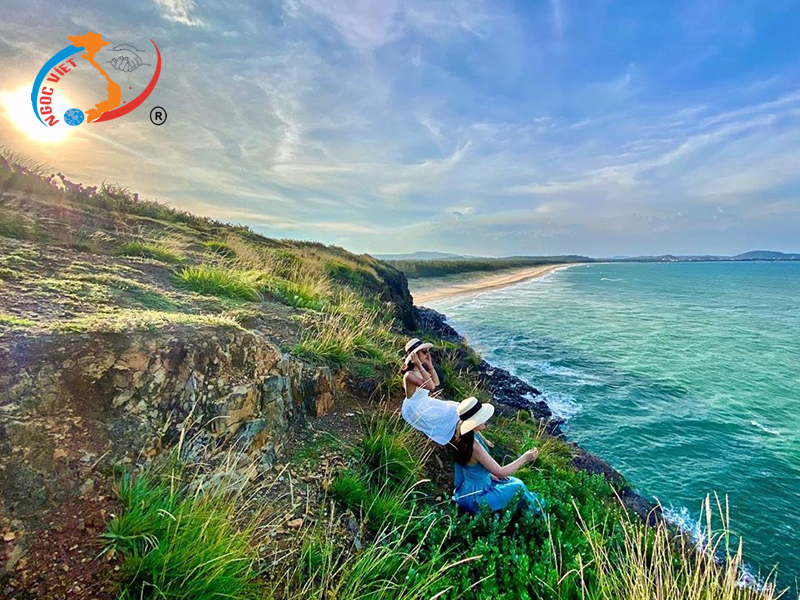 TOUR PHU YEN - DA DIA REEF - VUNG RO BAY - 3 DAYS 3 NIGHTS - BY TRAIN